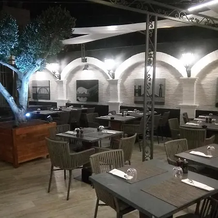 Alta Oura Top Floor *